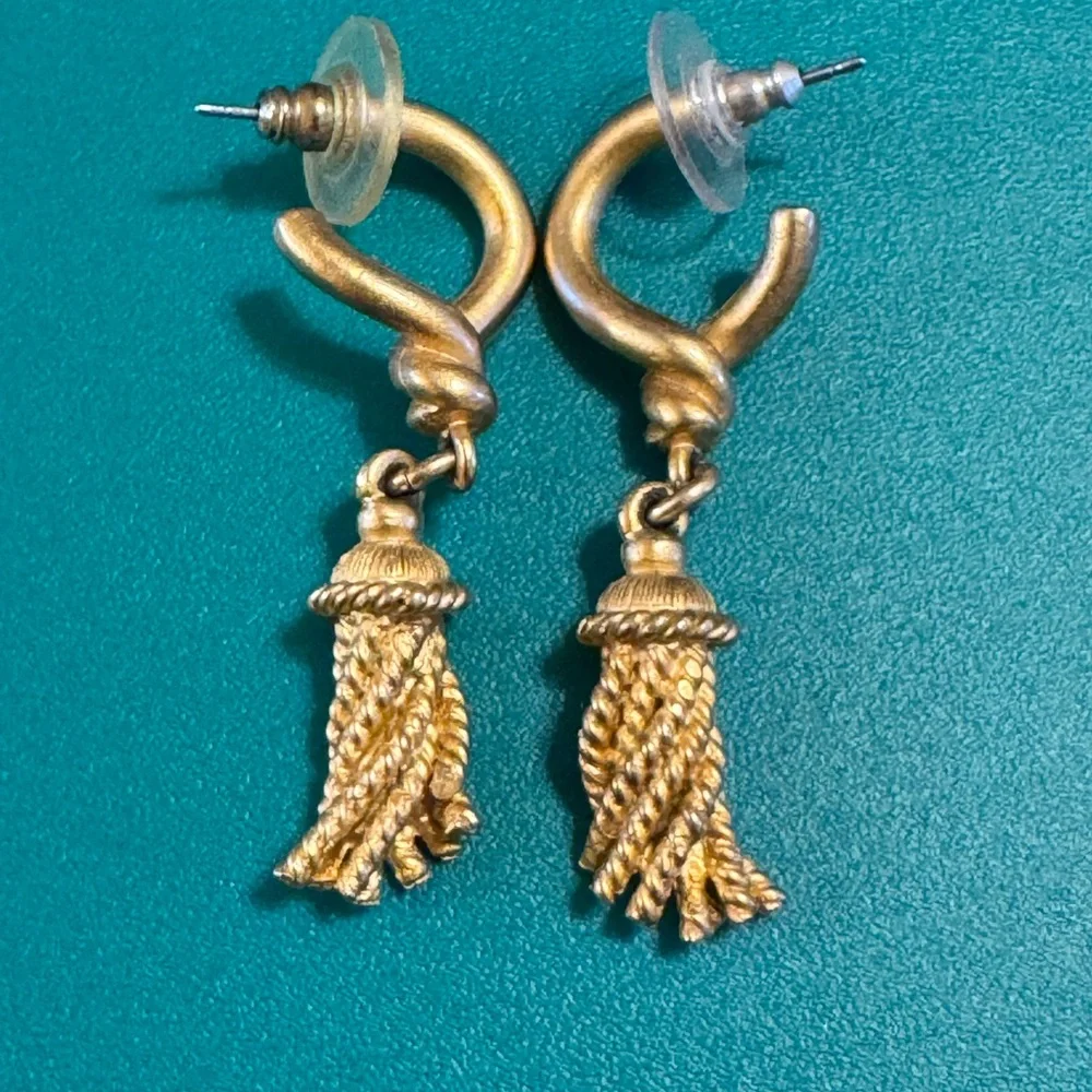 Gold tone rope tassel earrings